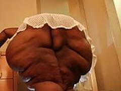 Dancing Tease HD | xvideosearch.com