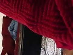 My friends mom plays with my cock as her sister Online | xvideosearch.com