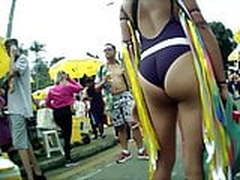 Gostosa curtindo o carnaval Full Video | xvideosearch.com