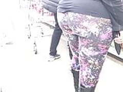 Phat Juicy Ass on to me Online | xvideosearch.com