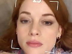 Jane Levy selfie Online | xvideosearch.com