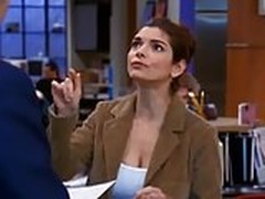 Laura San Giacoma cleavage HD | xvideosearch.com