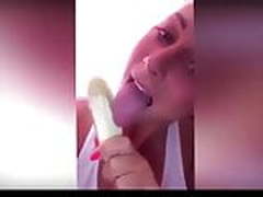Maca Diskrecija Sucking Dildo Online | xvideosearch.com