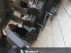 coiffeuse en collant noir 1 Hot Clip | xvideosearch.com