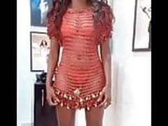 Cantora Iza dancando no clima do natal Full Video | xvideosearch.com