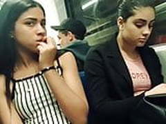 Mirando a magrinha danada Full Video | xvideosearch.com