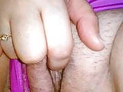 loving her rub Hot Clip | xvideosearch.com