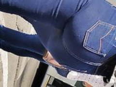 Hot round ass girl in tight jeans candid HD | xvideosearch.com