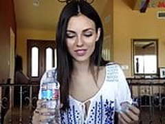Victoria Justice Hot Hot Clip | xvideosearch.com