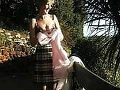 Sara In The Winter Garden Online | xvideosearch.com