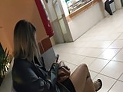 Candid college teen girl feet in flip flops Online | xvideosearch.com