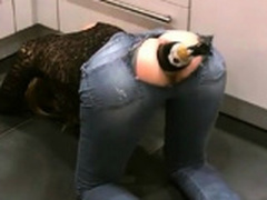 Sklavin als Arsch Sekt Halterin Hot Clip | xvideosearch.com