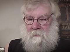 Old doctor gets his dick sucked and cum swallowed by young Free XXX | xvideosearch.com