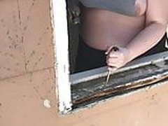 Sideboob home improvement 11 HD | xvideosearch.com