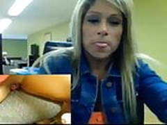 Teacher Flash In Public School Online | xvideosearch.com