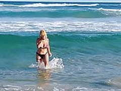 Patito en Playa Barra - Feb. 2020 Full Video | xvideosearch.com