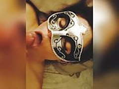 Feeding my girlfriend a thick load Online | xvideosearch.com