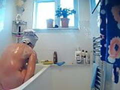 Bathroom 3.2 Hot Clip | xvideosearch.com